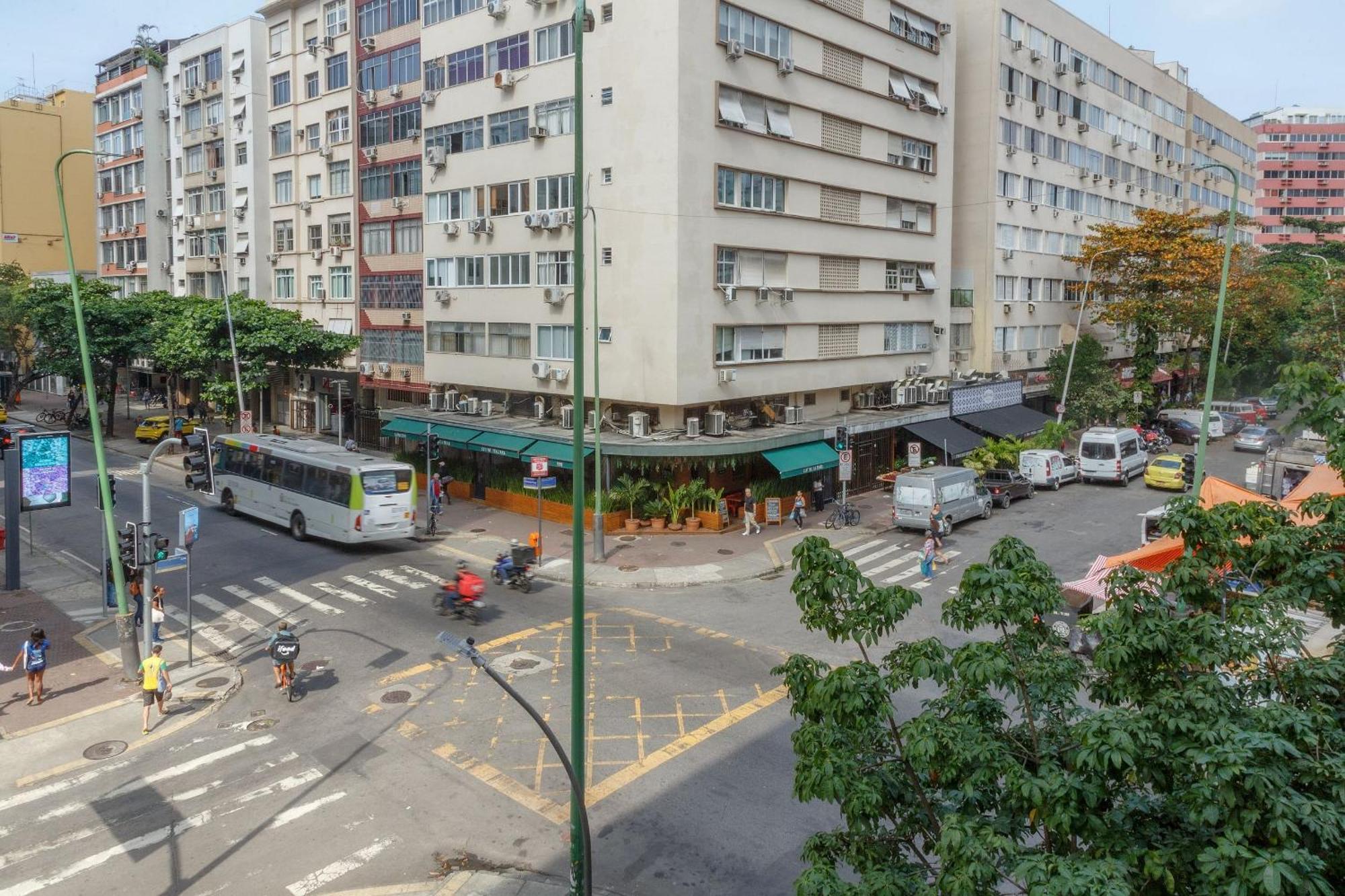Appartamento Jump In Bed Ipanema 19 - Praca General Osorio Rio de Janeiro Esterno foto